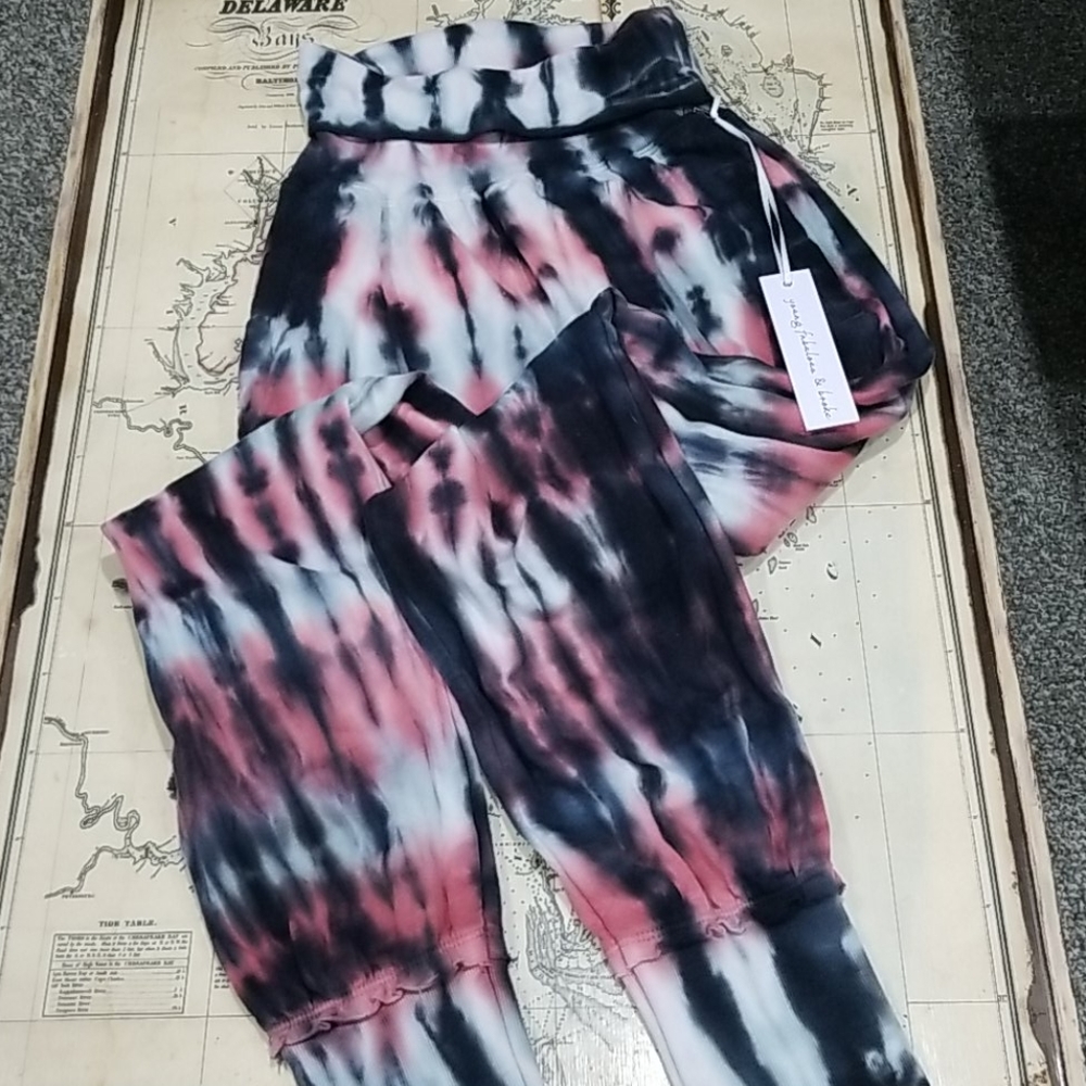 NWT young fabulous & broke joggers
